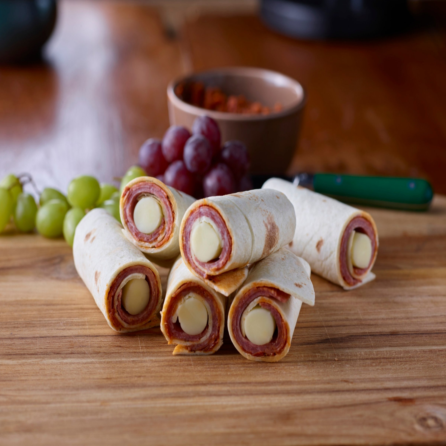 slide 4 of 5, HORMEL NATURAL CHOICE Uncured Hard Salami, 6 oz