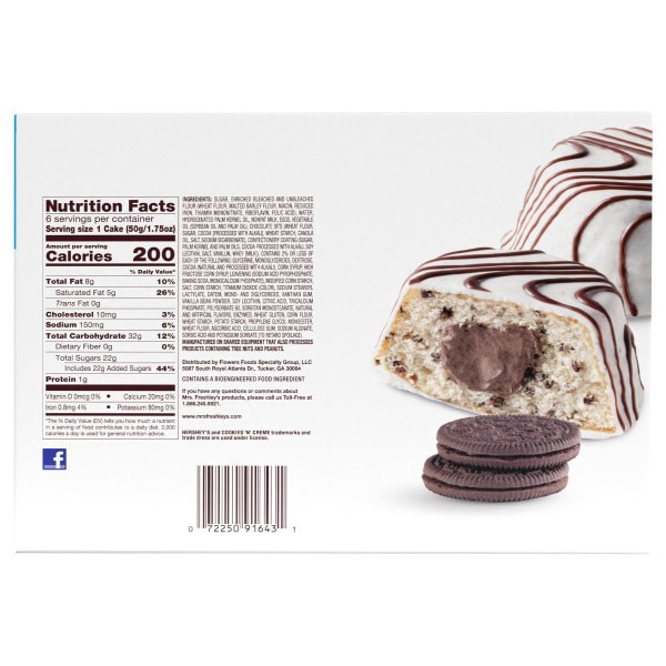 slide 3 of 5, Mrs. Freshley's Deluxe HERSHEY'S COOKIES 'N' CREME Cakes, 6 Count, 6 Individually Wrapped Cakes, 6 ct; 10.5 oz