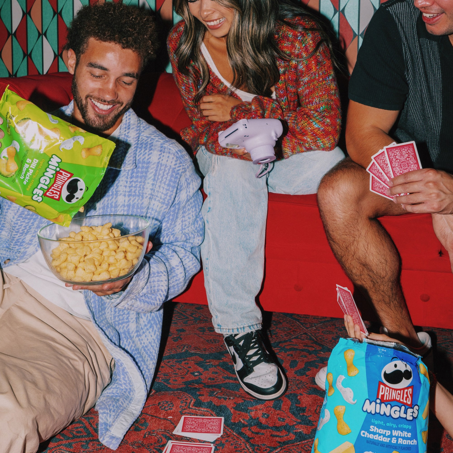 slide 2 of 8, Pringles Mingles Puffed Snacks Cheddar and Sour Cream, Cheese Puffs, 5.5 oz, 5.5 oz