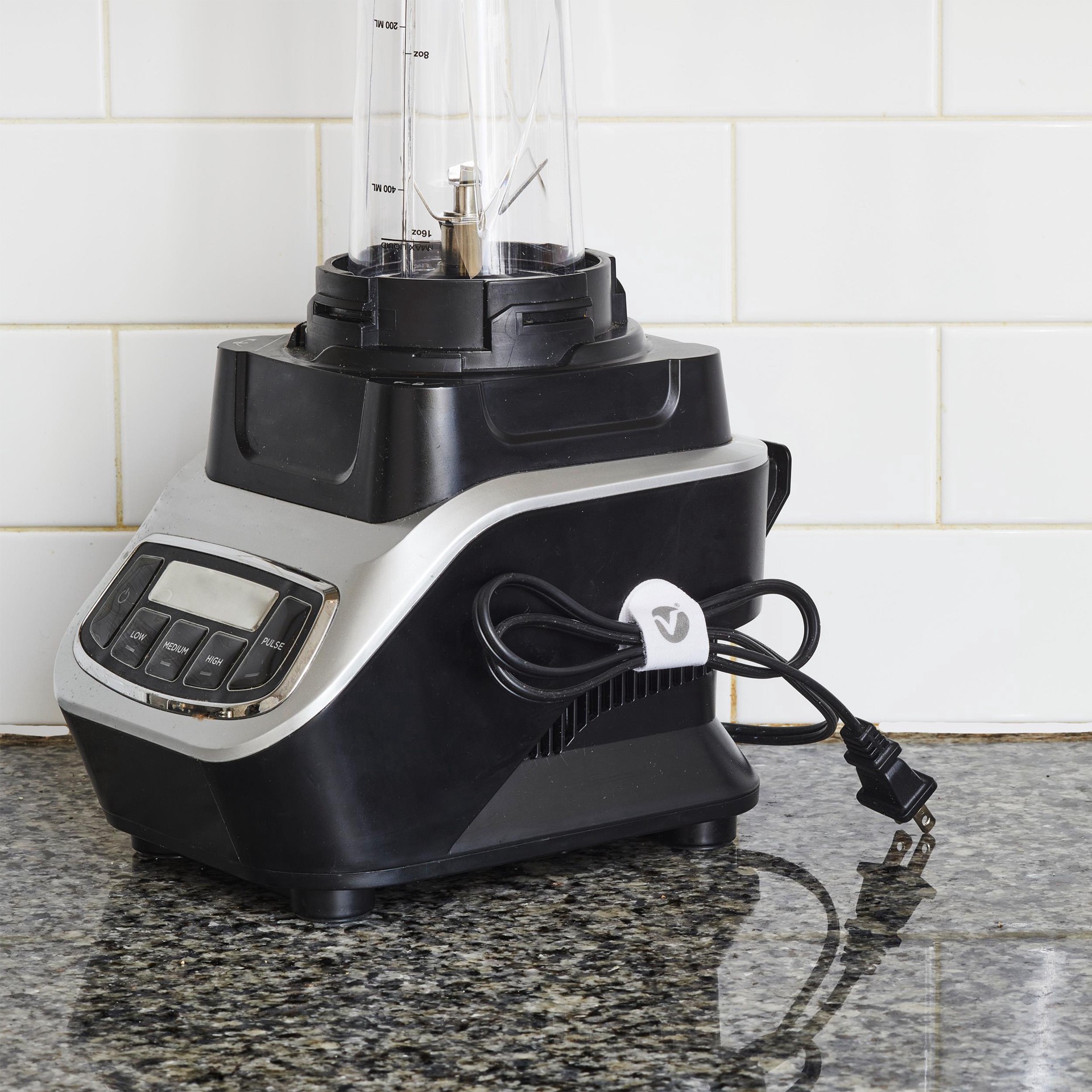 slide 3 of 4, VELCRO Brand Cord Keepers, White, Pack Of 5 Keepers, 5 ct