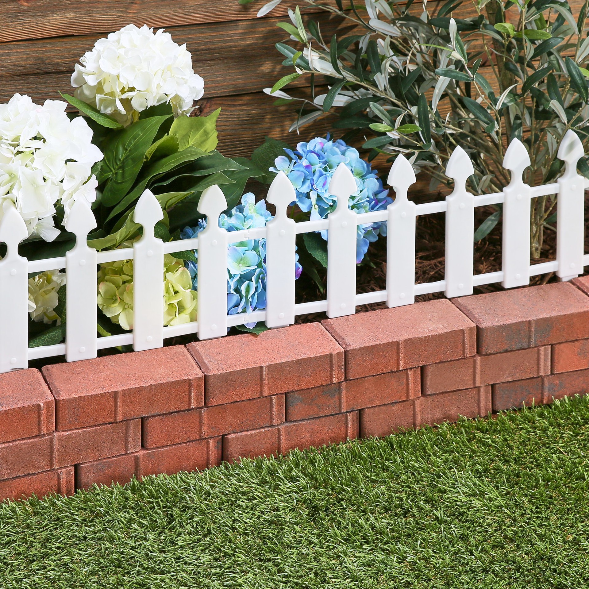 slide 6 of 6, Style Selections 0.5-in x 22-in x 12-in White Polyresin Picket fencing, 1 ct