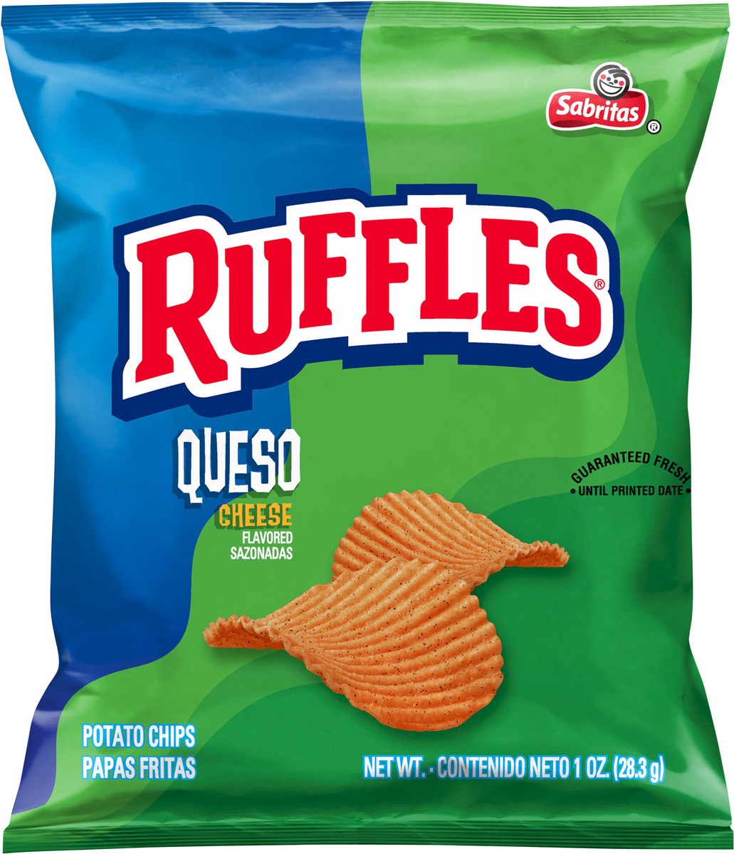 slide 6 of 8, Ruffles Cheese Potato Chips, 1 oz