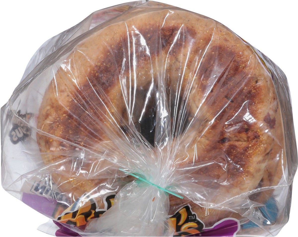 slide 8 of 9, Bubba's Cinnamon Raisin BaGels, 18 oz