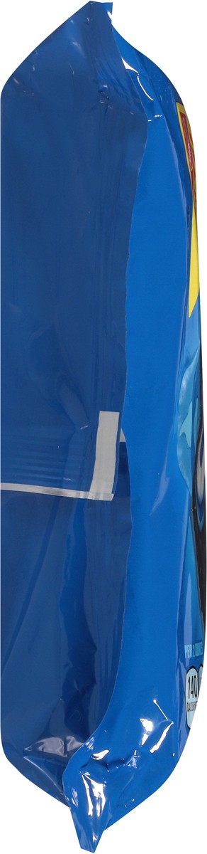 slide 12 of 12, OREO Chocolate Creme Chocolate Sandwich Cookies, Family Size, 18.71 oz, 18.71 oz