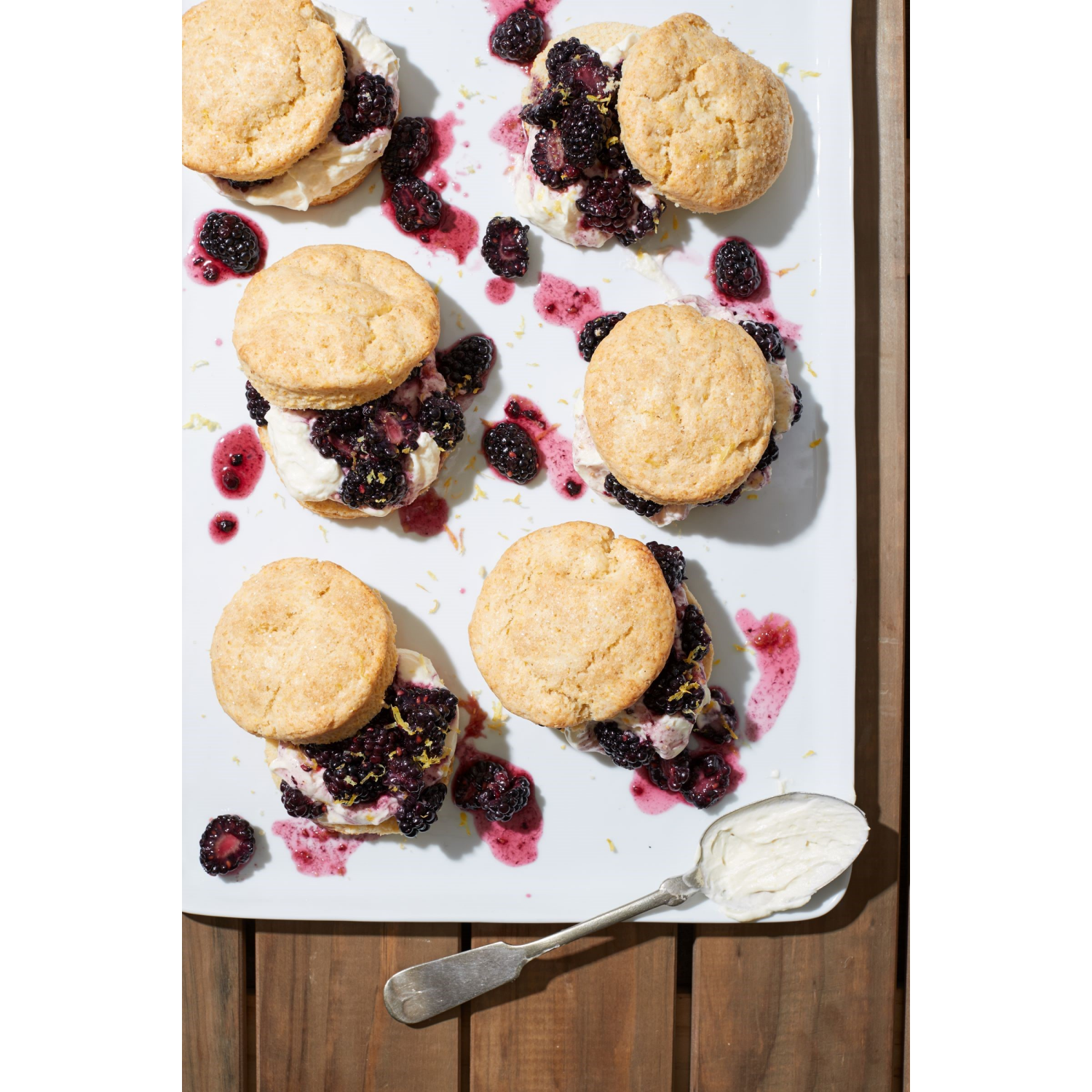 slide 3 of 3, Bob's Red Mill Medium Grind Stone Ground Cornmeal 24 oz, 24 oz