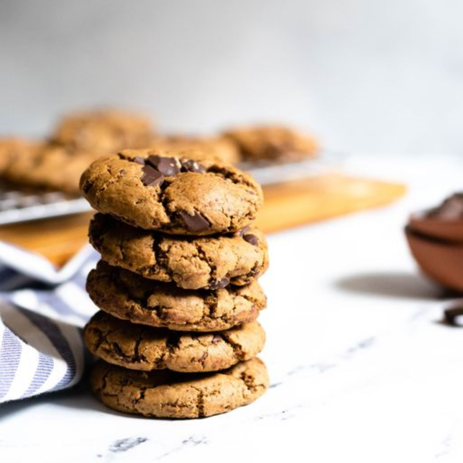 slide 3 of 3, Bob's Red Mill Whole Grain Oat Flour, 20 oz