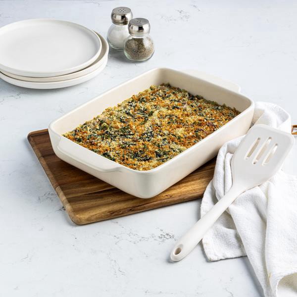 slide 1 of 1, Hy-Vee Seasons 13.5 X 8.4 In. Ceramic Baker In Linen, 1 ct