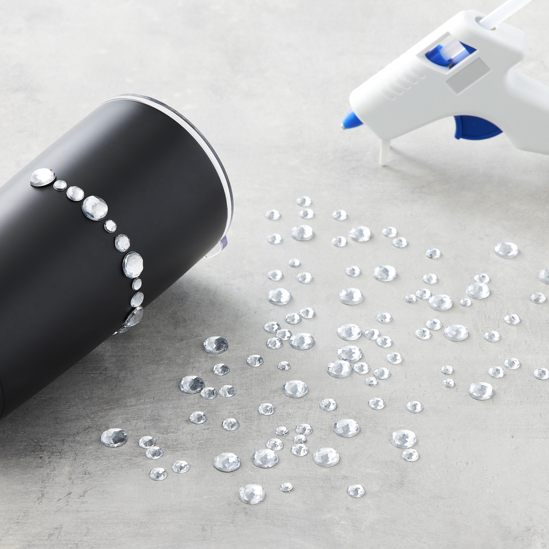 slide 2 of 2, Round Clear Gems By Creatology, 8 mm to 11 mm