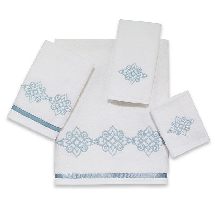 slide 1 of 1, Avanti Riverview Fingertip Towel - White/Blue, 1 ct