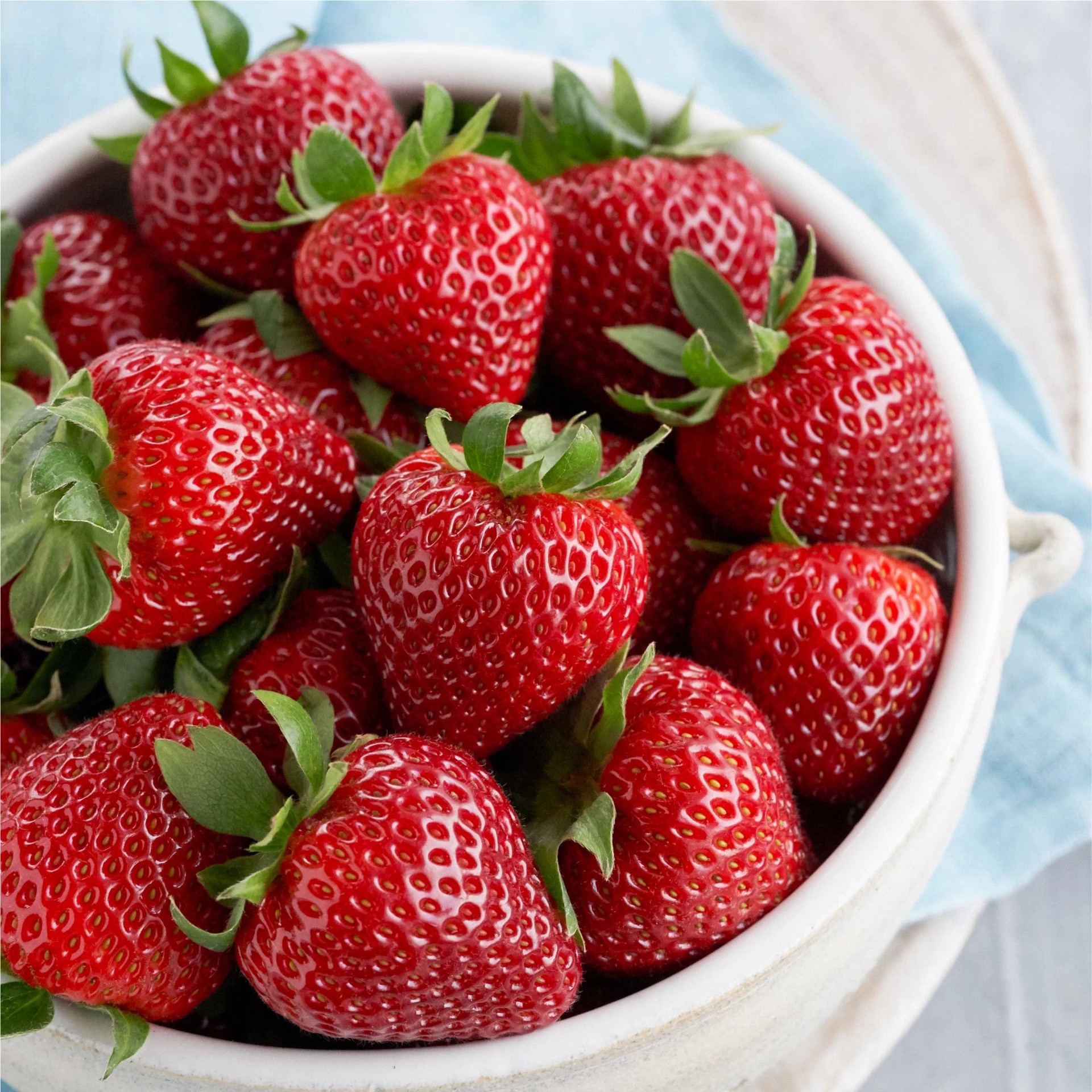 slide 1 of 5, Market Strawberries, Conventional, 16 oz., 16 oz