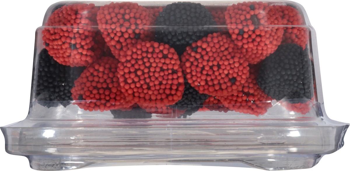 slide 9 of 13, Woodpecker Red & Black Raspberries 8 oz, 8 oz