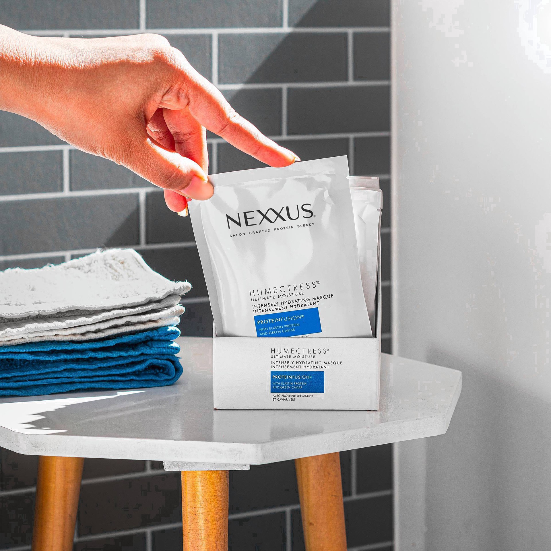 slide 57 of 99, Nexxus Humectress Moisturizing Hair Masque For Dry Hair 1.5 Oz, 1.50 oz