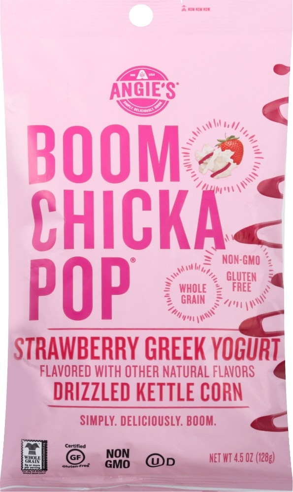 slide 1 of 1, BOOMCHICKAPOP Strawberry Greek Yogurt Drizzled Kettle Corn, 4.5 oz