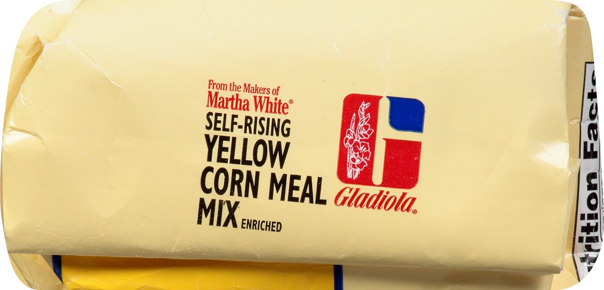 slide 2 of 9, Gladiola Gladiola Self-Rising Yellow Corn Meal Mix 32 oz, 2 lb