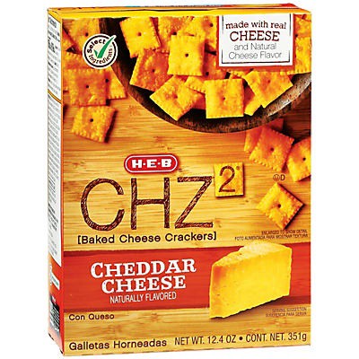 slide 1 of 1, H-E-B CHZ2 Baked Cheese Crackers, 13.7 oz