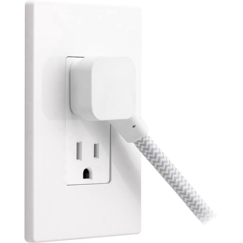 slide 7 of 8, General Electric 6-Outlet Power Strip 1 USB-A 1 USB-C 15W Shared 6' Braided Cord White, 1 ct
