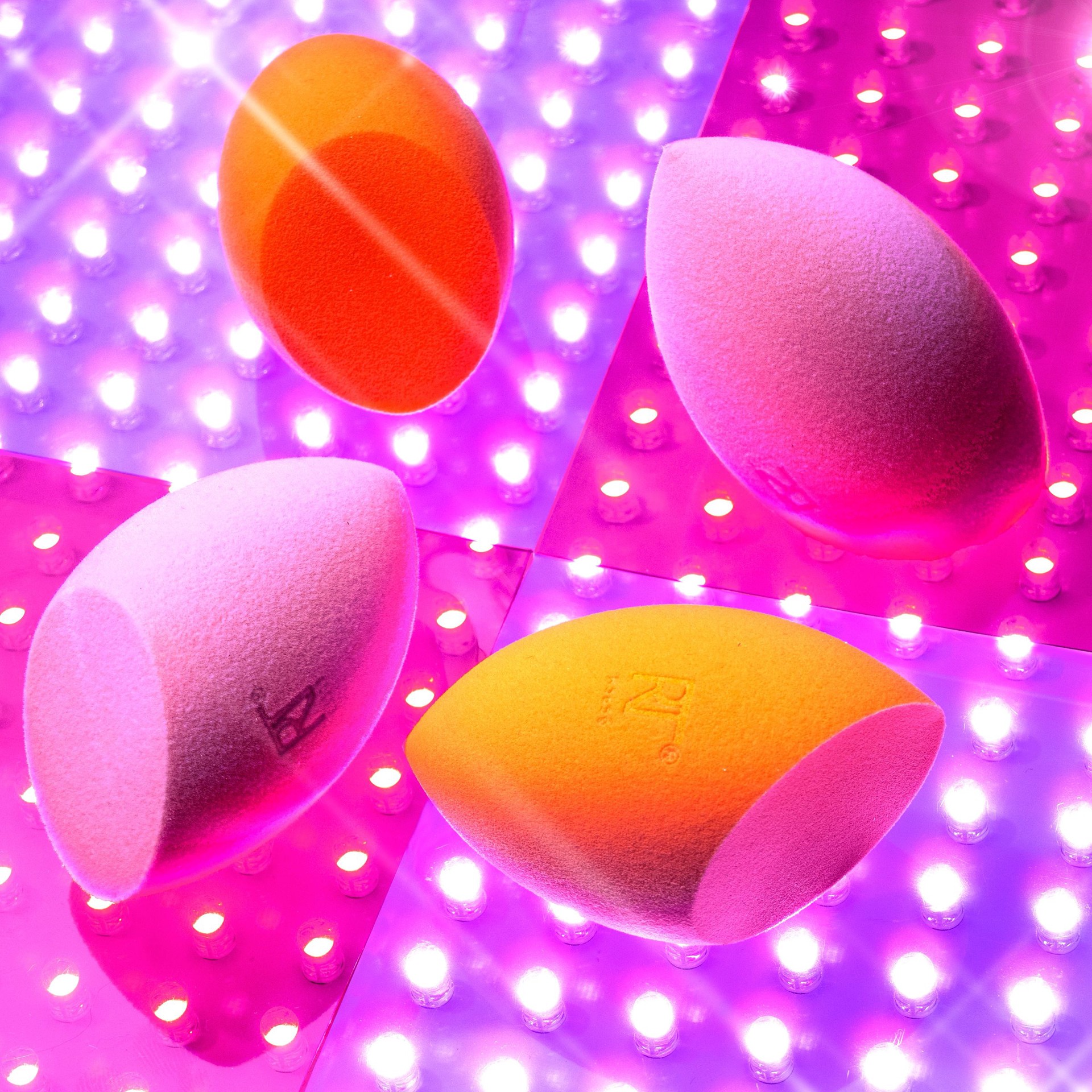 slide 2 of 8, Real Techniques Miracle Powder Sponge Duo, 2 Count, 1 ct