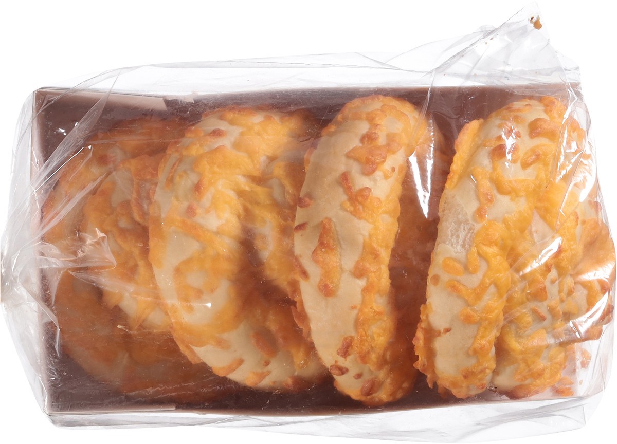 slide 8 of 14, First Street Cheddar Swirl Buns 4 Ct, 11.5 oz