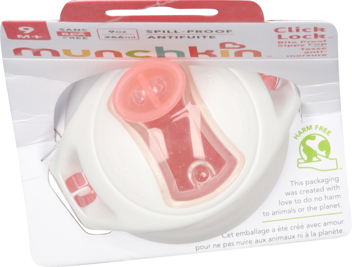 slide 9 of 9, Munchkin Sippy Cup, 9 oz