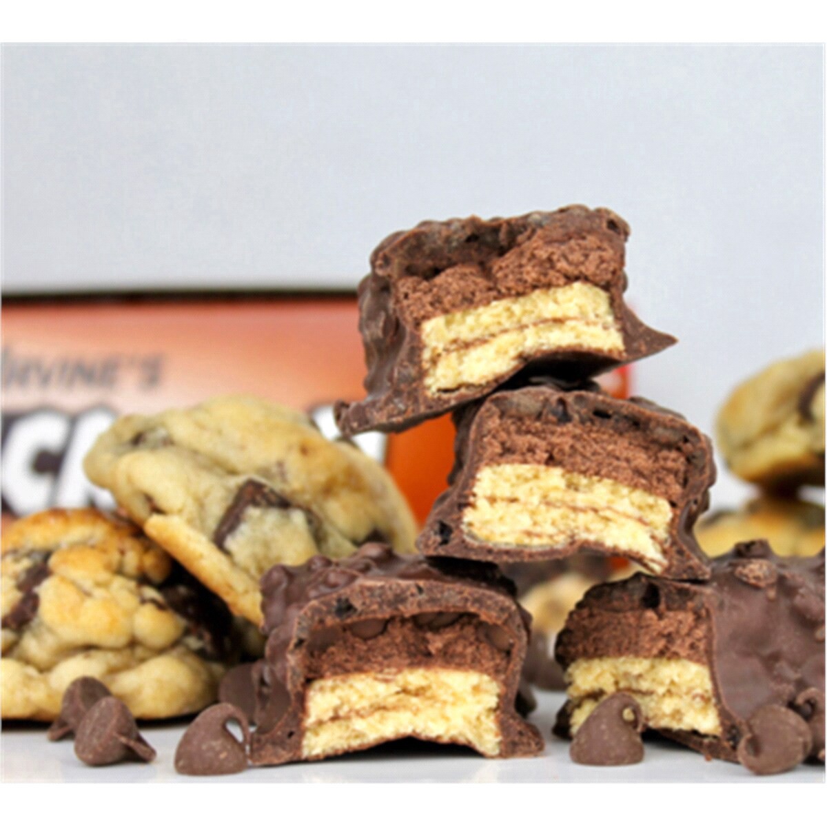 slide 3 of 17, Fit Crunch Chocolate Chip Cookie Dough Bar, 3.1 oz