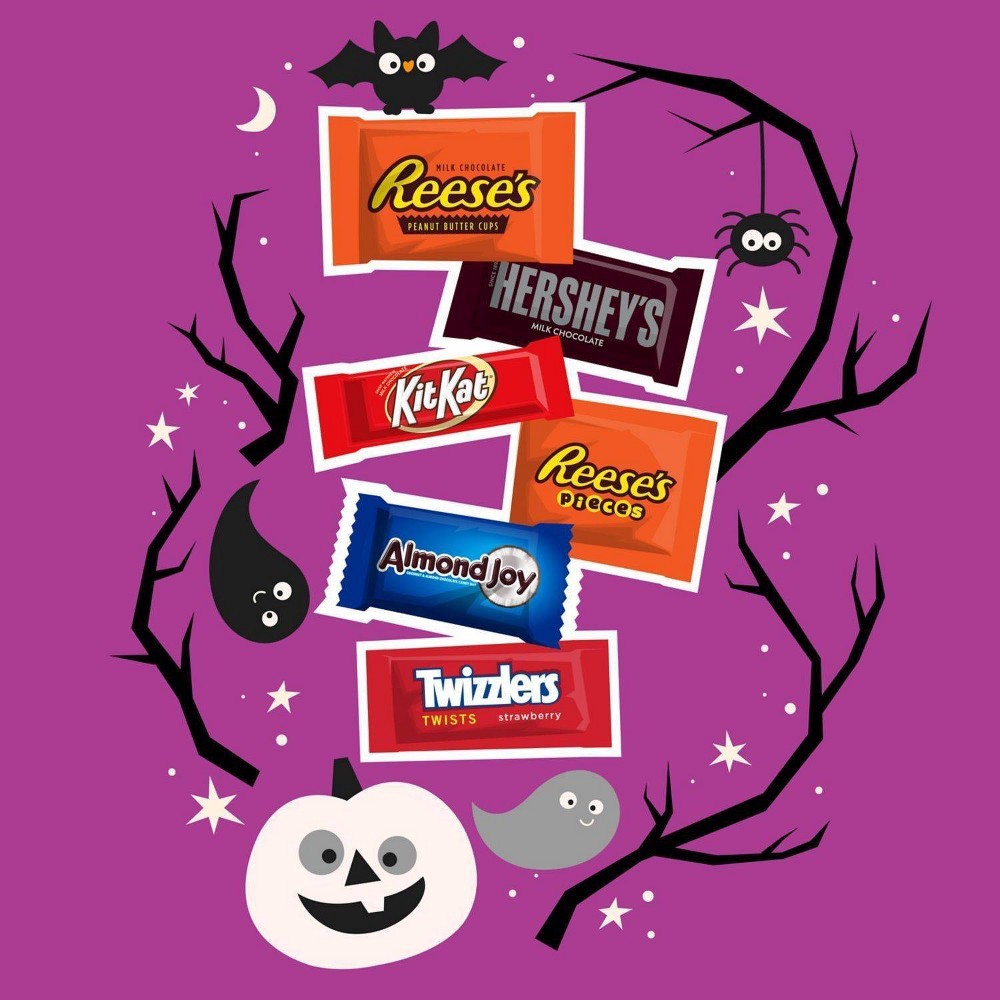 slide 3 of 6, Hershey's Halloween All Time Greats Assorted Chocolate Snack Size Candy, 33.86 oz