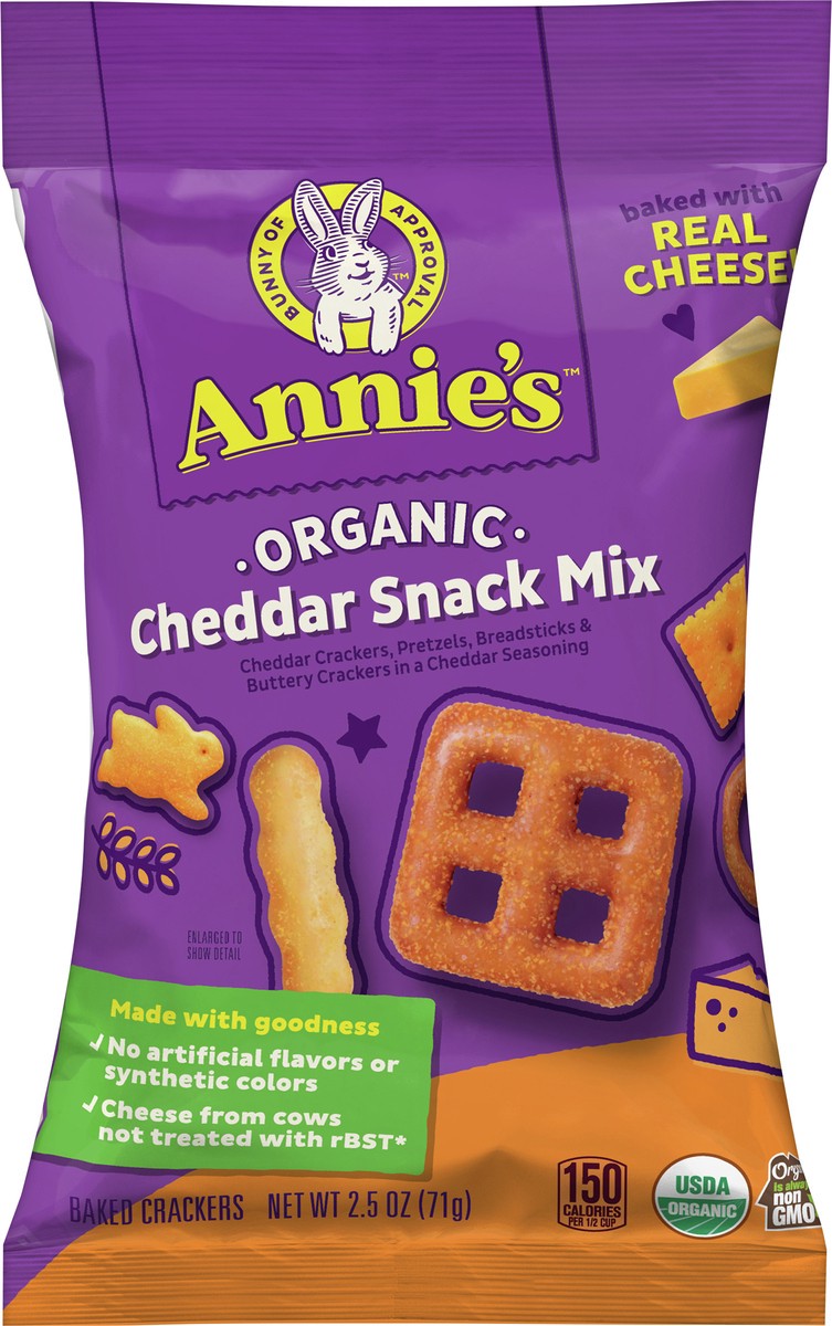 slide 7 of 14, Annie's Organic Cheddar Snack Mix With Assorted Crackers and Pretzels, 2.5 oz Bag, 2.5 oz