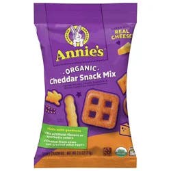 Annie's Organic Cheddar Snack Mix With Assorted Crackers and Pretzels, 2.5 oz Bag