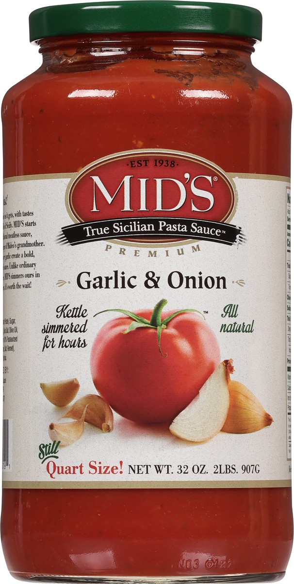 slide 8 of 9, Mid's Premium Garlic & Onion Pasta Sauce 32 oz, 32 oz