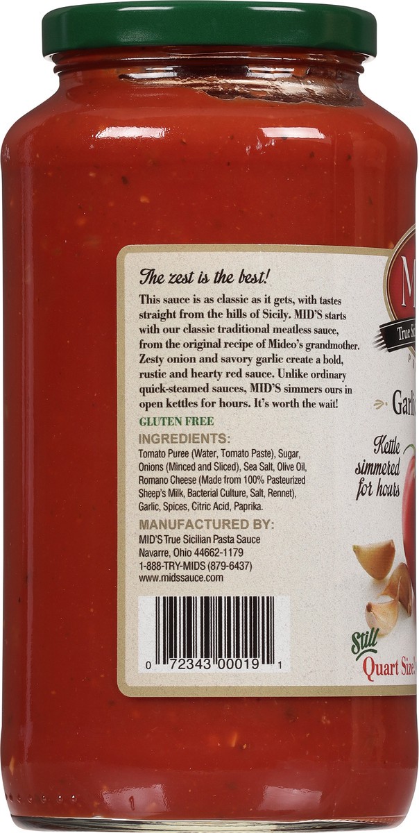 slide 3 of 9, Mid's Premium Garlic & Onion Pasta Sauce 32 oz, 32 oz