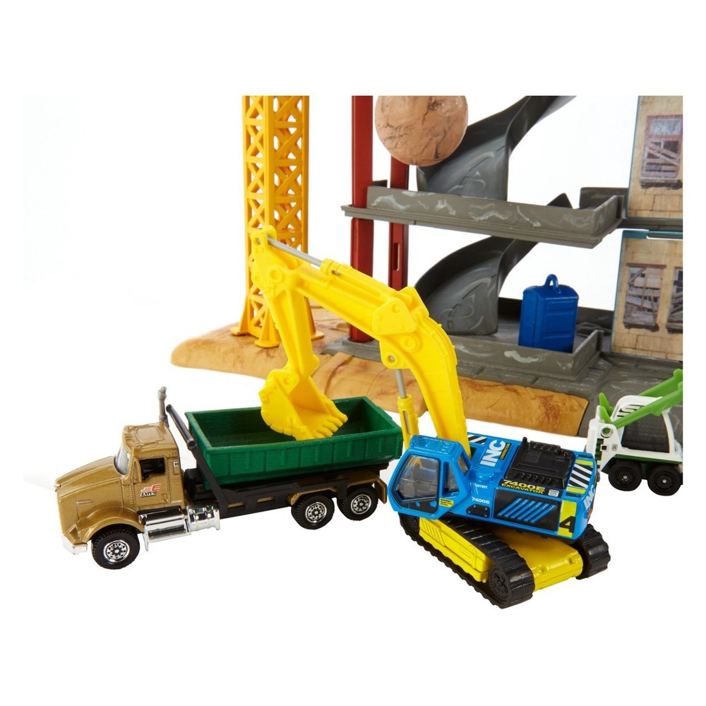 slide 12 of 18, Matchbox Downtown Demolition Playset, 1 ct