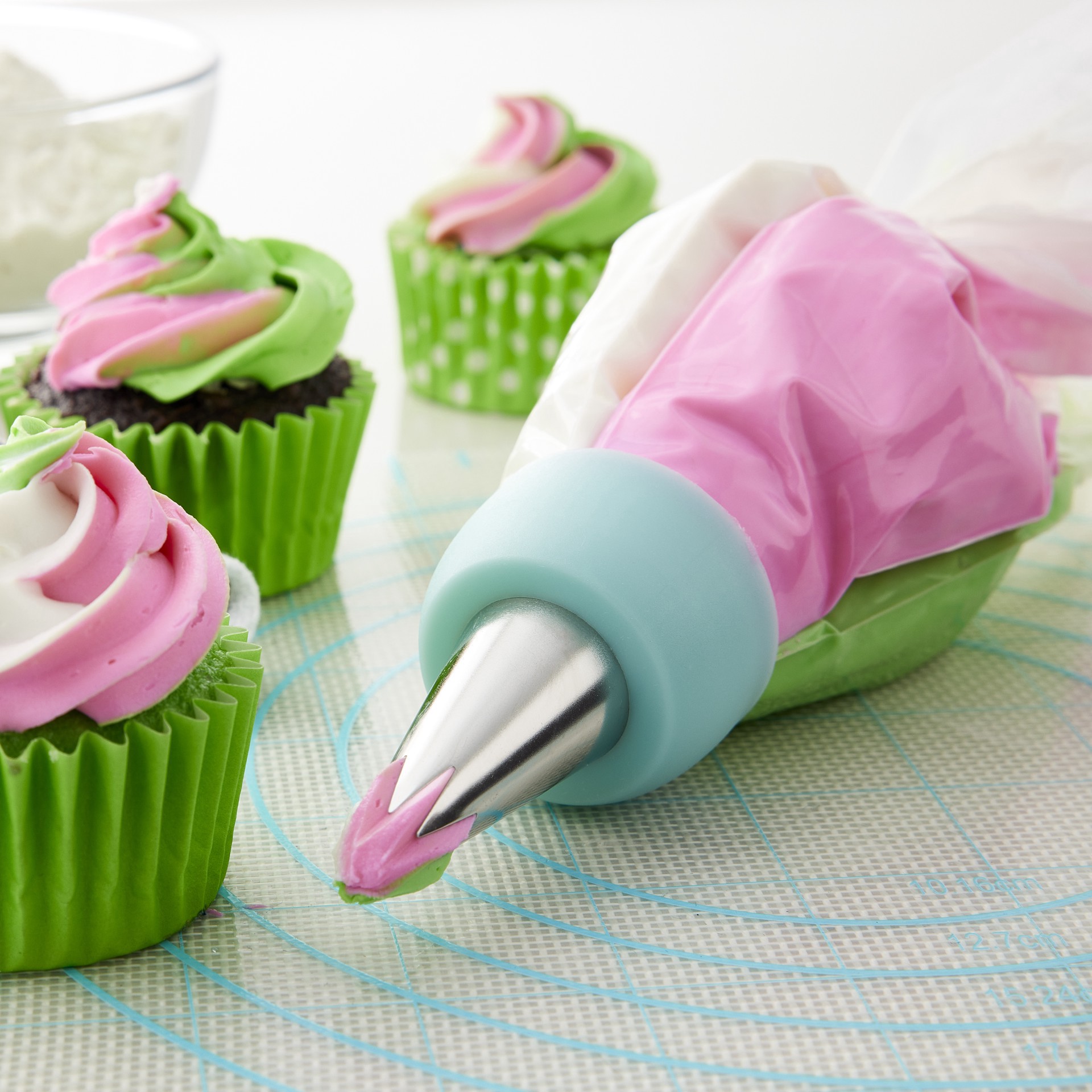 slide 5 of 5, Tri-Color Decorating Set By Celebrate It, 1 ct