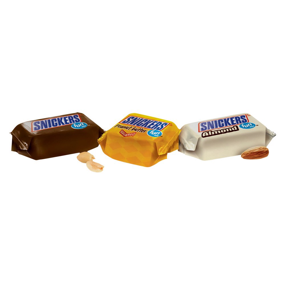 slide 2 of 6, Snickers Fun Size Chocolate Bars Variety Mix Candy Bag, 10.36 oz