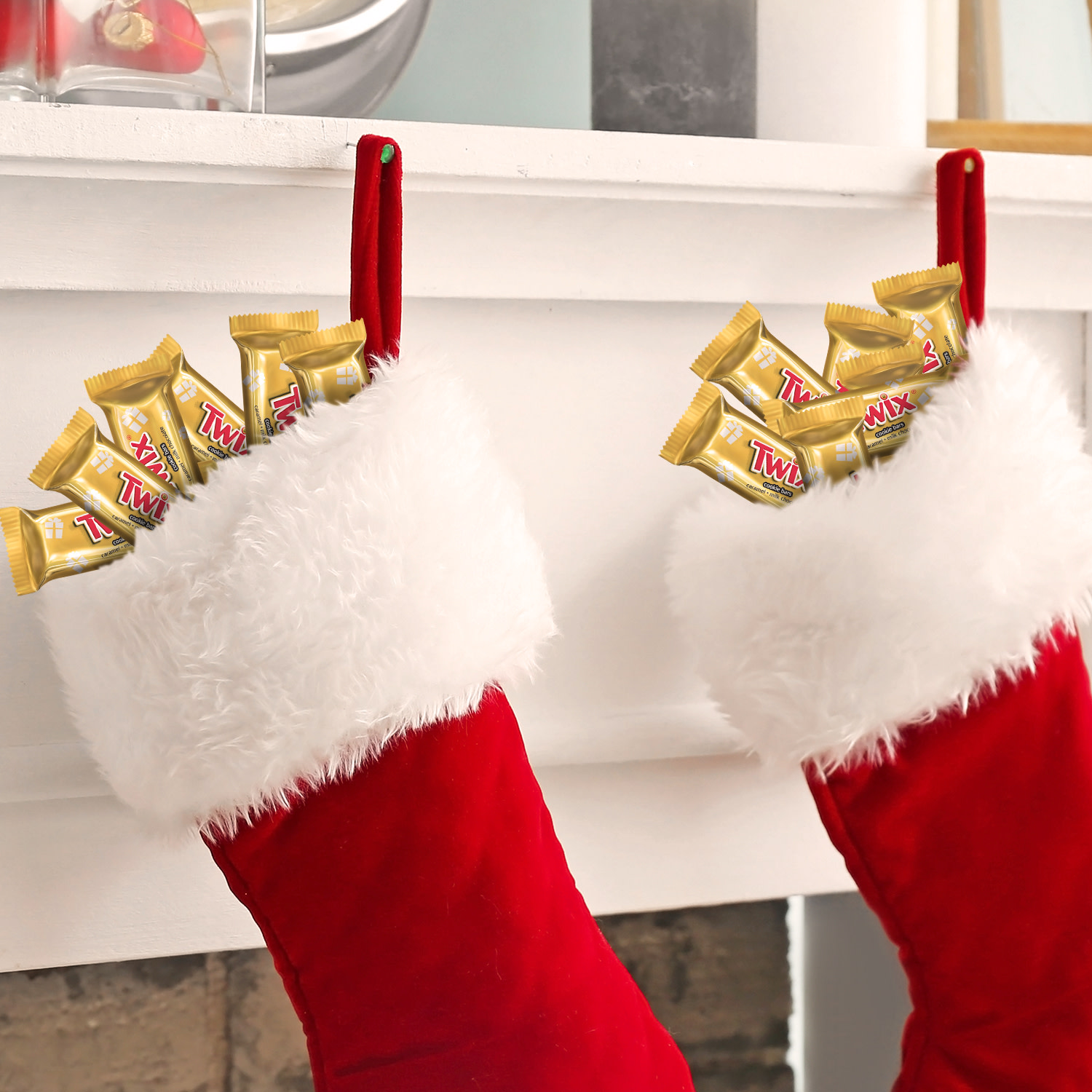 slide 4 of 8, TWIX Caramel Minis Size Cookie Bar Christmas Candy, 10.43-Ounce Bag, 10.43 oz