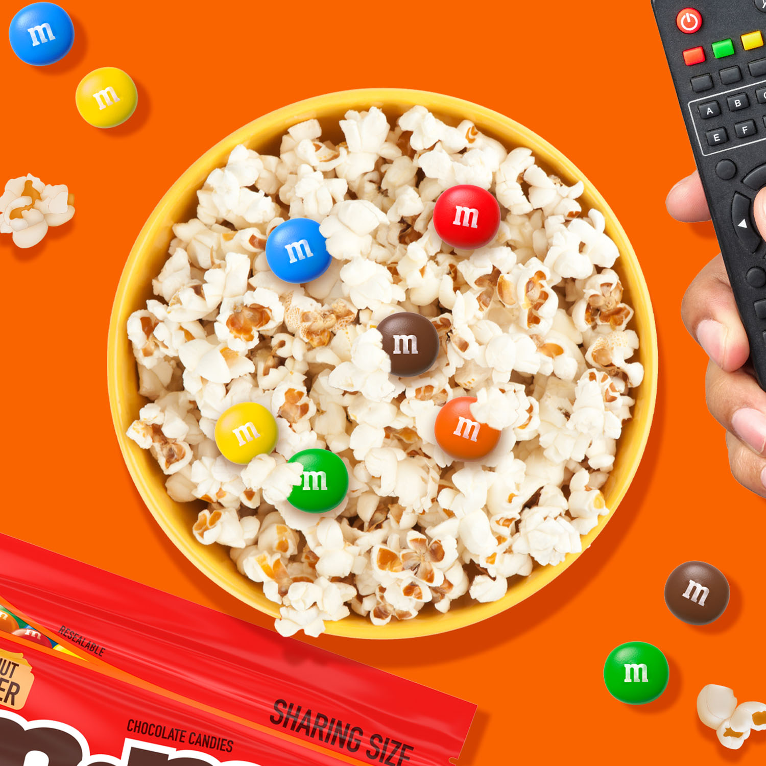 slide 5 of 8, M&M'S Peanut Butter Milk Chocolate Candy, Sharing Size, 9 oz Resealable Bag, 9 oz