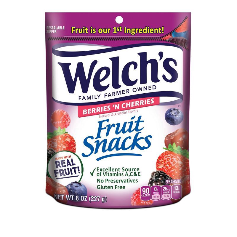 slide 1 of 10, Welch's Berries 'N Cherries Fruit Snacks 8oz, 8 oz