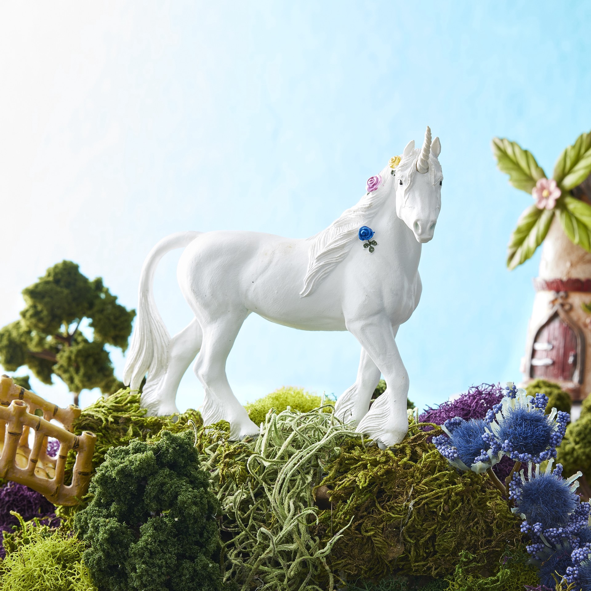 slide 2 of 2, Safari Ltd. Safari Ltd Unicorn, 5.5 in x 4.5 in