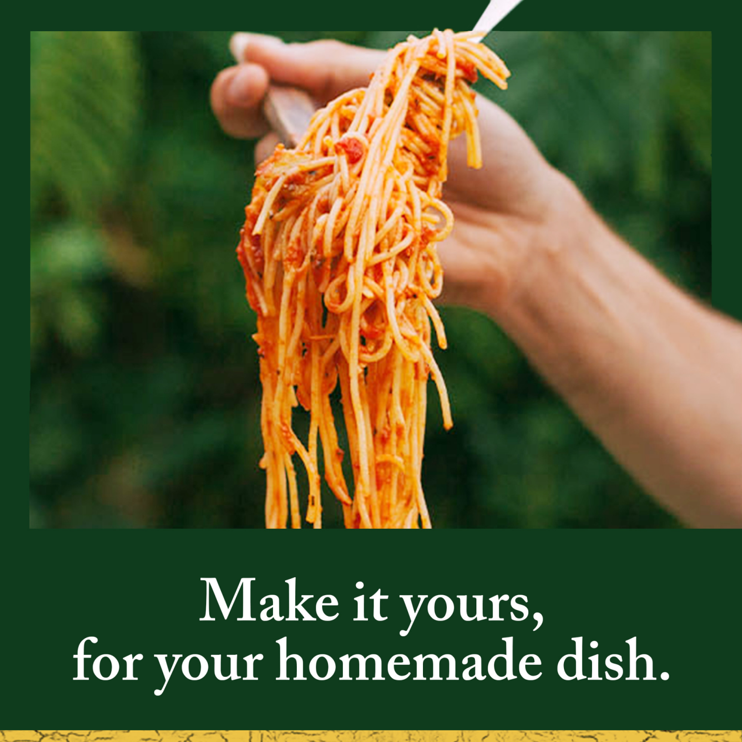 slide 4 of 8, Classico Four Cheese Pasta Sauce, 1.5 lb