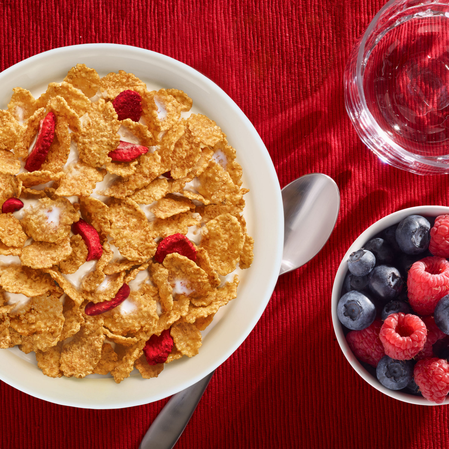 slide 7 of 8, Special K Kellogg's Special K Breakfast Cereal Red Berries, Family Breakfast, 19.2 oz, 19.2 oz