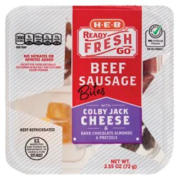 H-E-B Ready, Fresh, Go! Snack Tray - Beef Sausage Bites, Colby Jack, Dark Chocolate Almonds & Pretzels