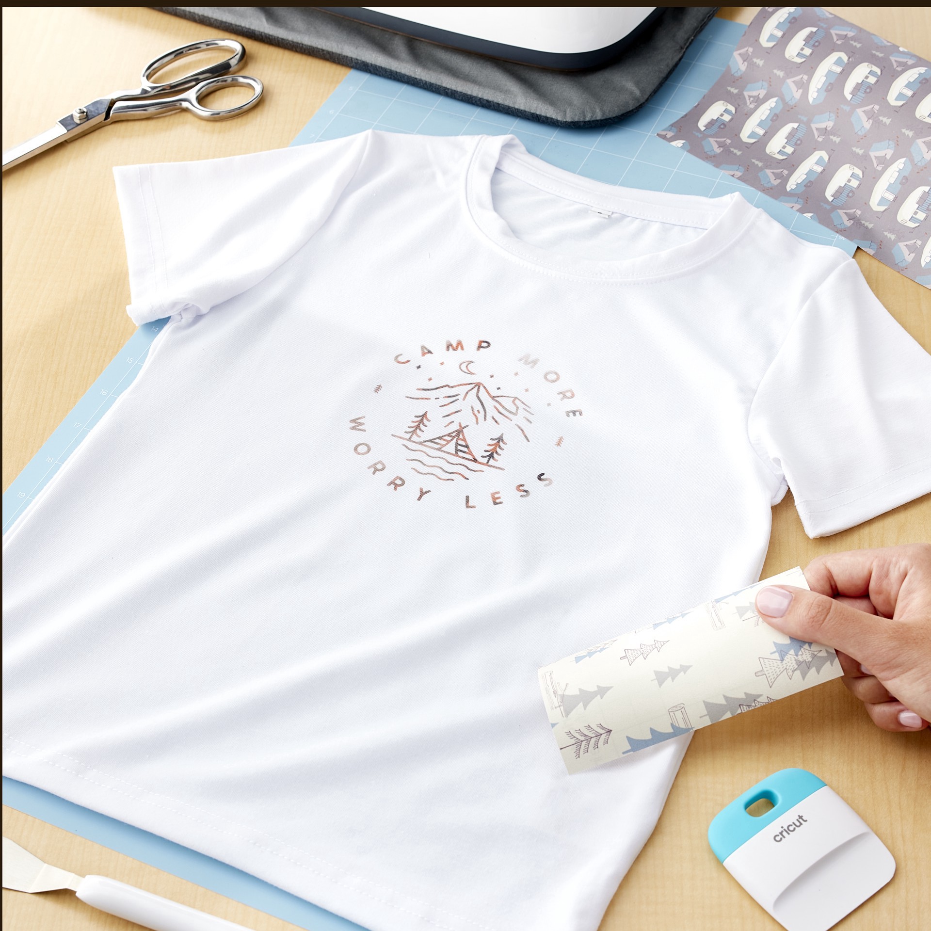 slide 6 of 7, Cricut White Blank Youth Crew Neck T-Shirt, MED