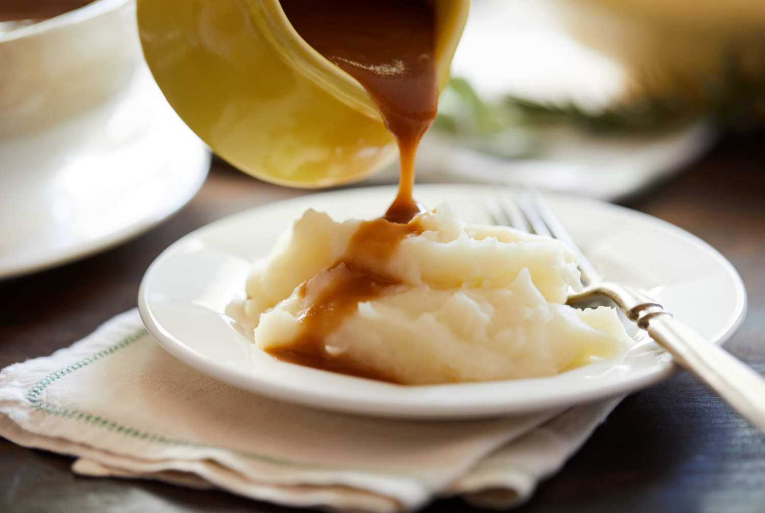 slide 3 of 4, Pioneer Brown Gravy Mix 1.61 oz, 1.61 oz