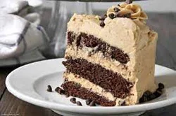 2 Slice Chocolate Cake with Peanut Butter