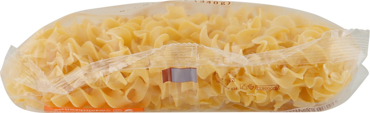 slide 5 of 9, Manischewietz Wide Homestyle Egg Noodles, 12 oz