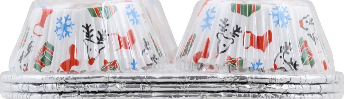 slide 3 of 5, Handi Foil Muffin Pans 3 ea, 3 ct