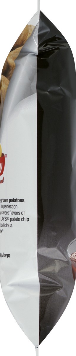 slide 3 of 6, Lay's Barbecue Flavored Potato Chips 2.88 Ounce Plastic Bag, 2.875 oz