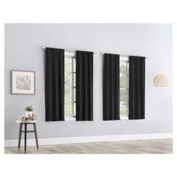 Sun Zero Lichtenberg Clarkson Black 104X63"