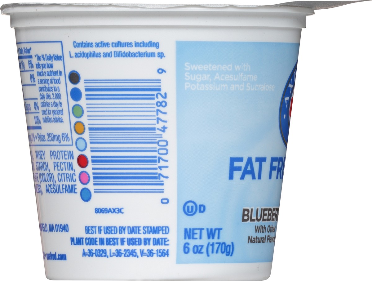 slide 6 of 8, Axelrod Swiss Fat Free Yogurt - Blueberry, 6 oz