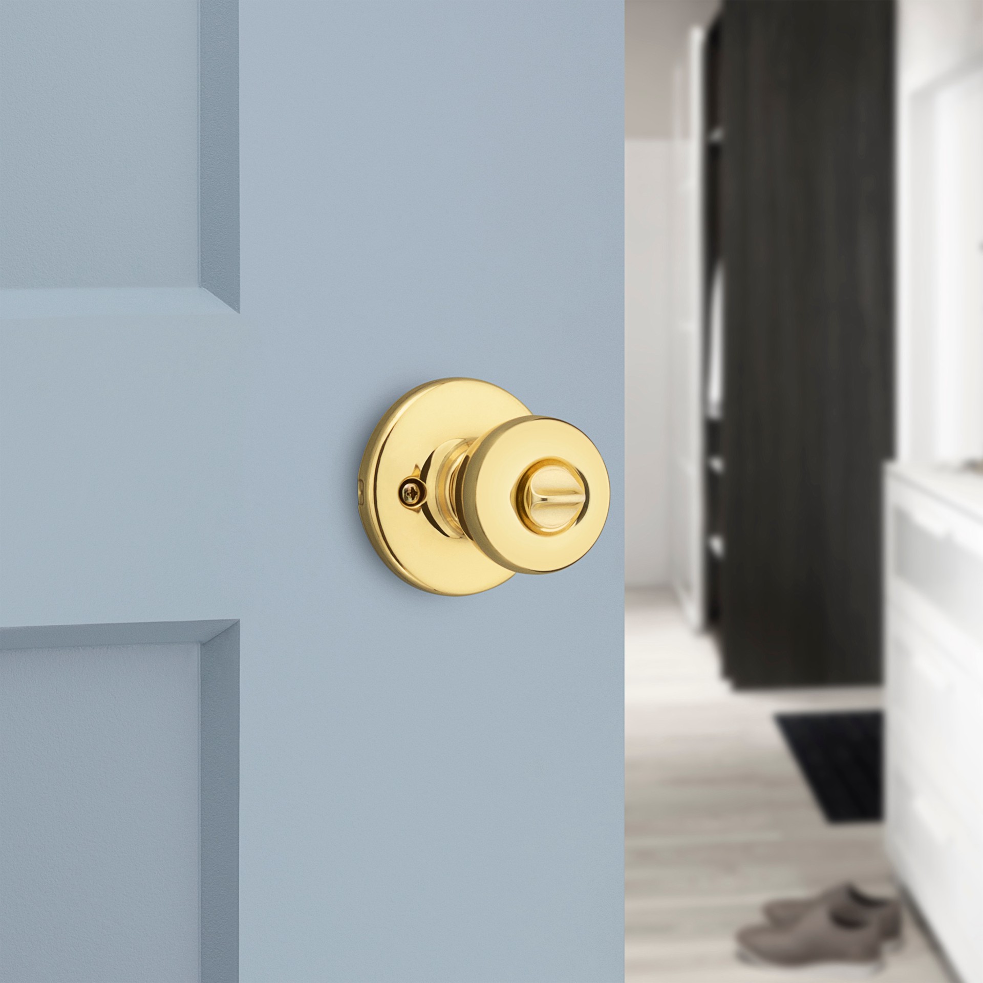 slide 3 of 6, Kwikset Mobile Home Tylo Polished Brass Interior or Bed/Bath Privacy Door Knob, 1 ct