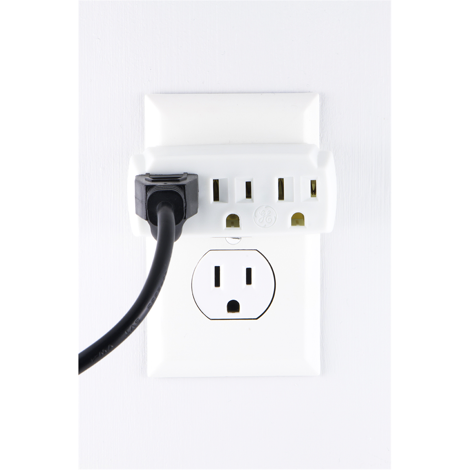 slide 2 of 2, General Electric Grounded 3-Outlet Tap, White, 1 ct