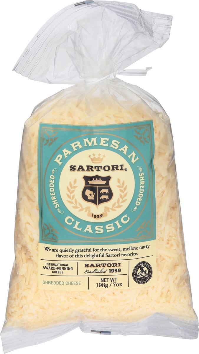 slide 7 of 13, Sartori Parmesan Classic Shredded Cheese 7 oz, 7 oz